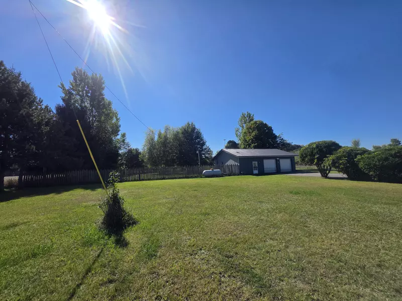 4863 W Wise Road, Greenville, MI 48838