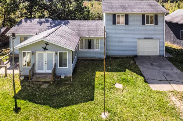 19419 Bullhead Lake Drive, Rodney, MI 49342