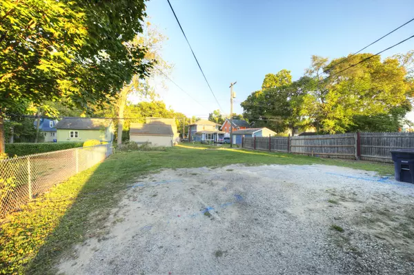 Ann Arbor, MI 48104,1419 S State Street Street