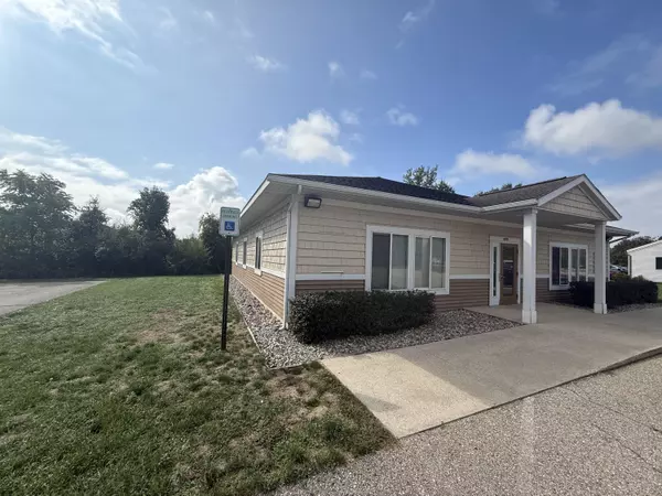 Holland, MI 49423,499 Century Lane