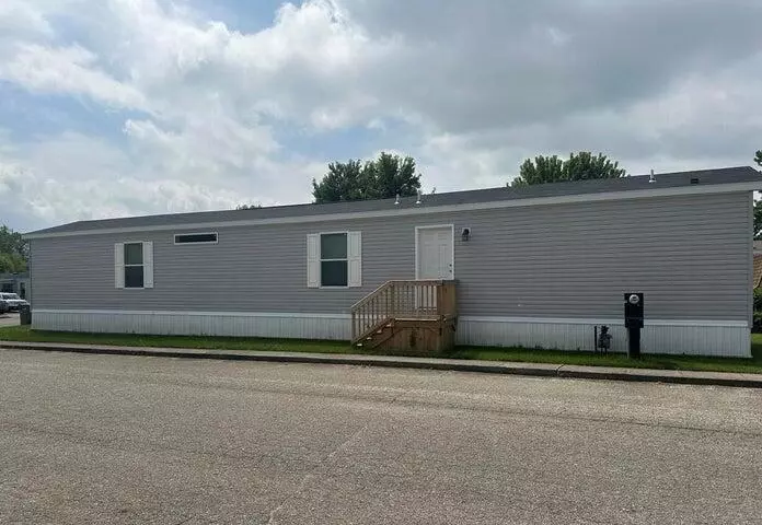 69205 Garver Lake Road #Lot 48, Edwardsburg, MI 49112