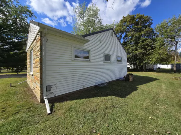 Hillsdale, MI 49242,133 State Street