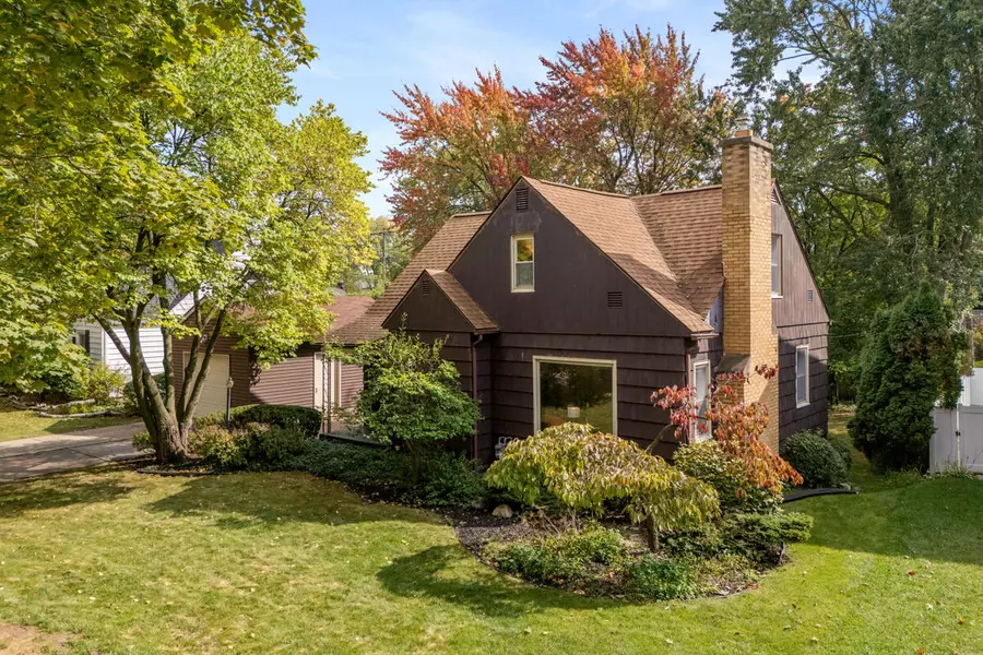 2150 Englewood SE Drive, Grand Rapids, MI 49506