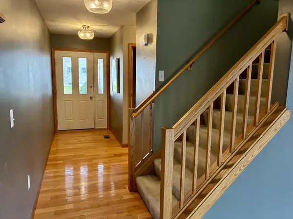 Saline, MI 48176,571 Sycamore Circle