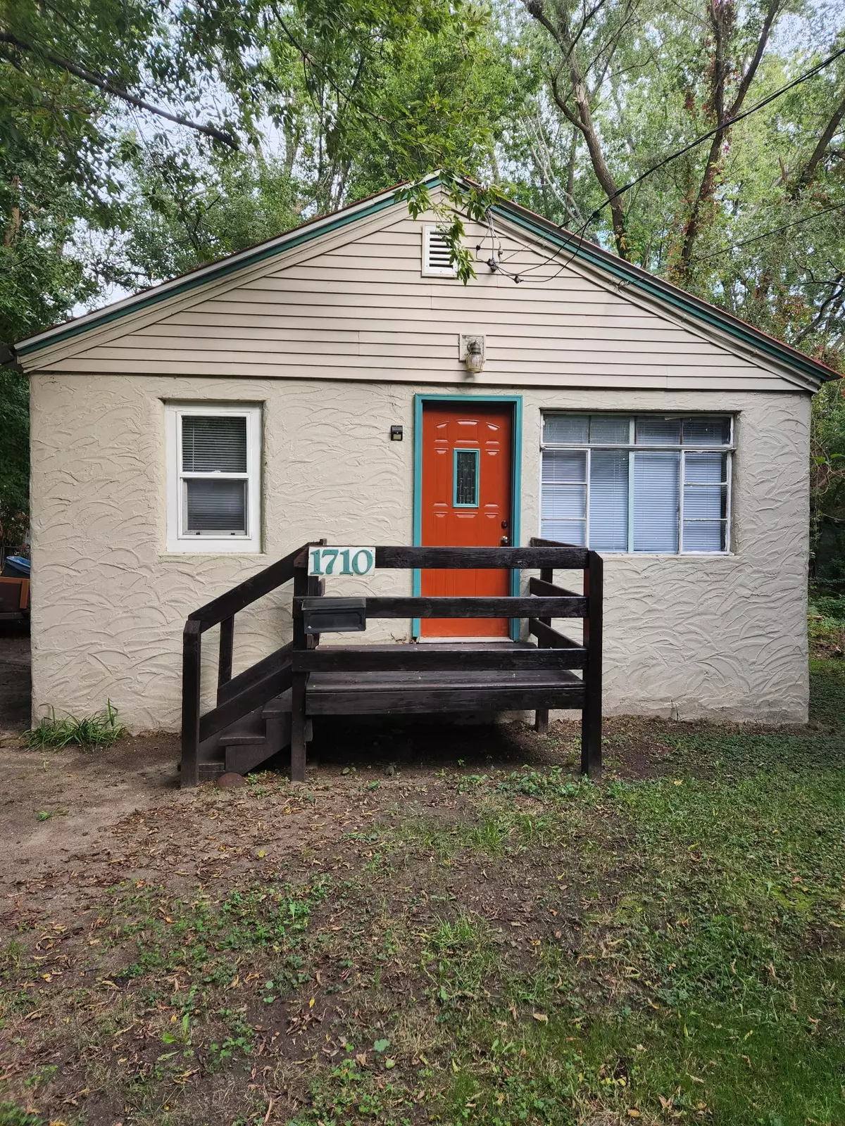 Kalamazoo, MI 49007,1710 N Park Street