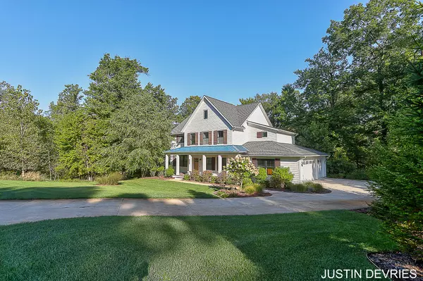 7927 Anchorage Drive, Caledonia, MI 49316