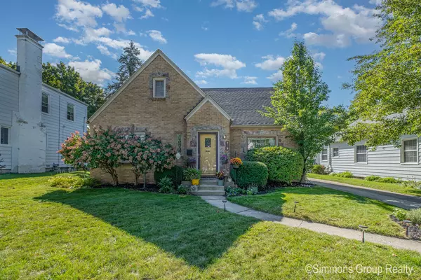 838 Aberdeen NE Street, Grand Rapids, MI 49505