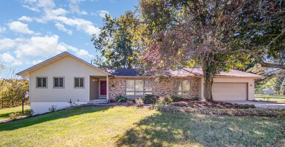 6109 Saline-Waterworks Road, Saline, MI 48176