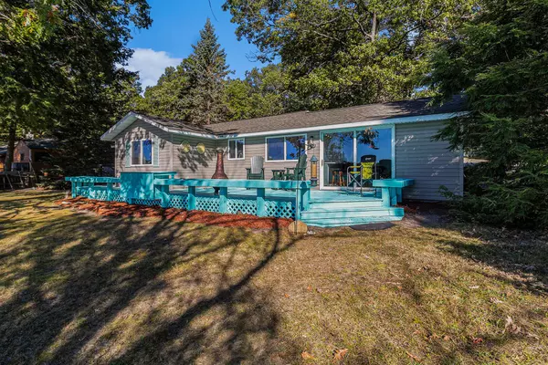Manistee, MI 49660,289 McNitt Road