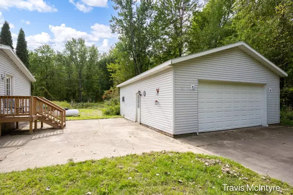 Kent City, MI 49330,590 22 Mile NW Road