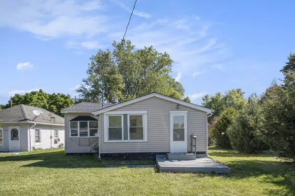 Lansing, MI 48906,16967 Jones Lake Road