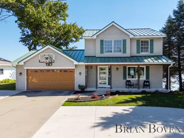 9770 Myers Lake NE Avenue, Rockford, MI 49341