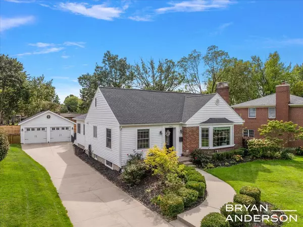 Grand Rapids, MI 49506,2462 Beechwood SE Drive