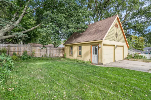 Grand Haven, MI 49417,307 S 4th Street