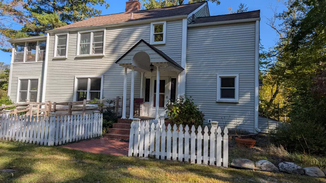 1783 Brewer Road, Leonard, MI 48367