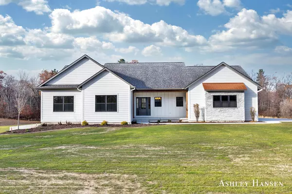 11035 Shaner NE Avenue, Rockford, MI 49341