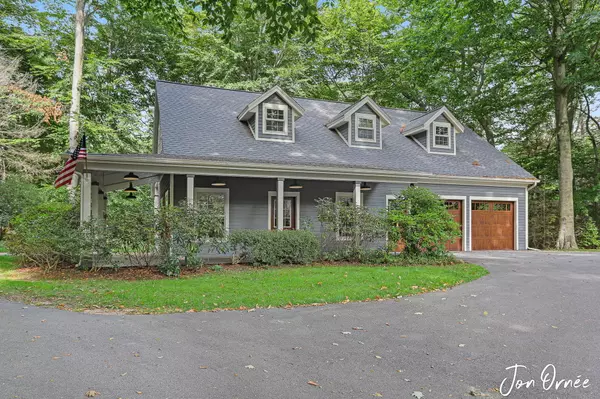 Holland, MI 49424,341 N Lakeshore Drive