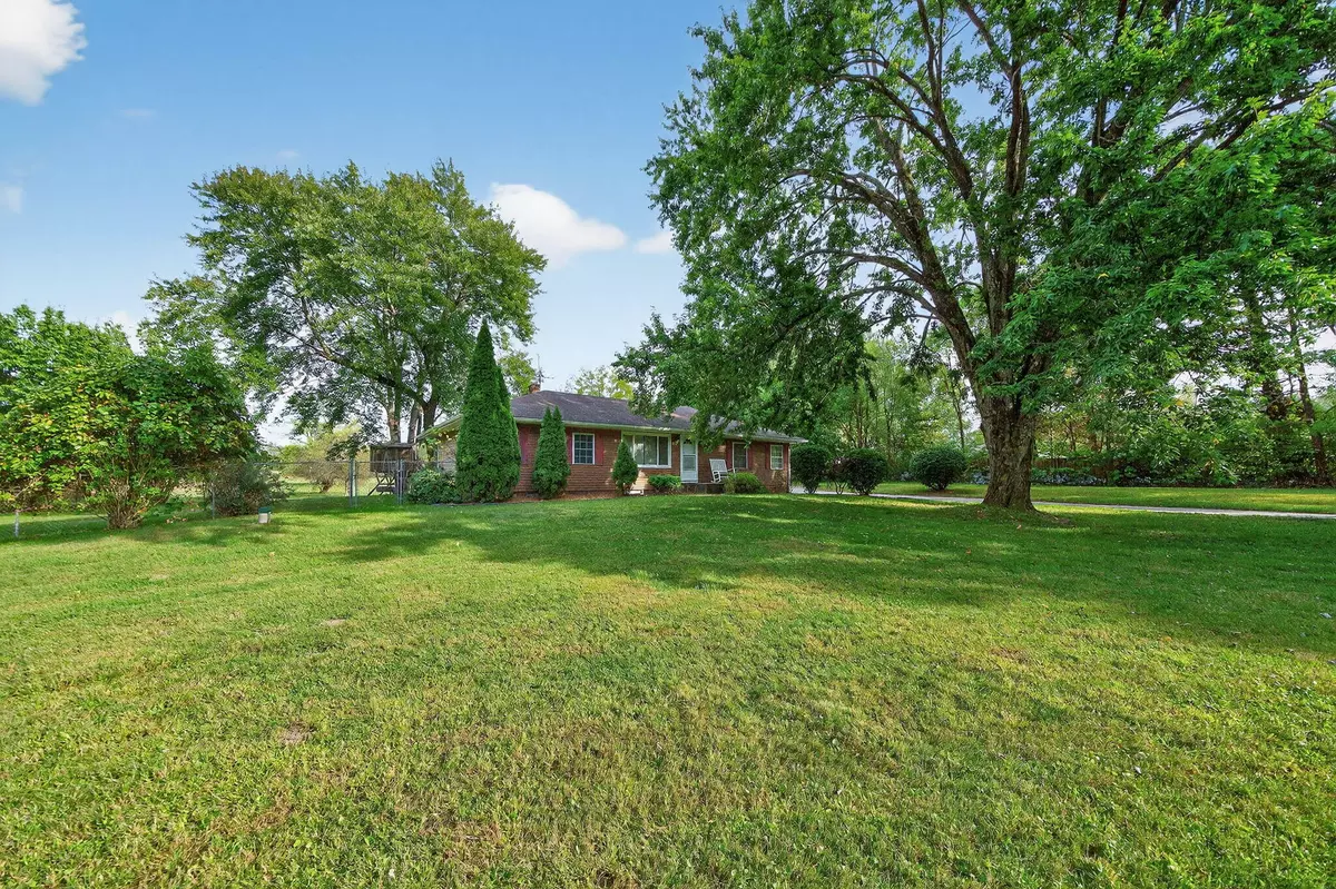 Niles, MI 49120,2314 Hand Road