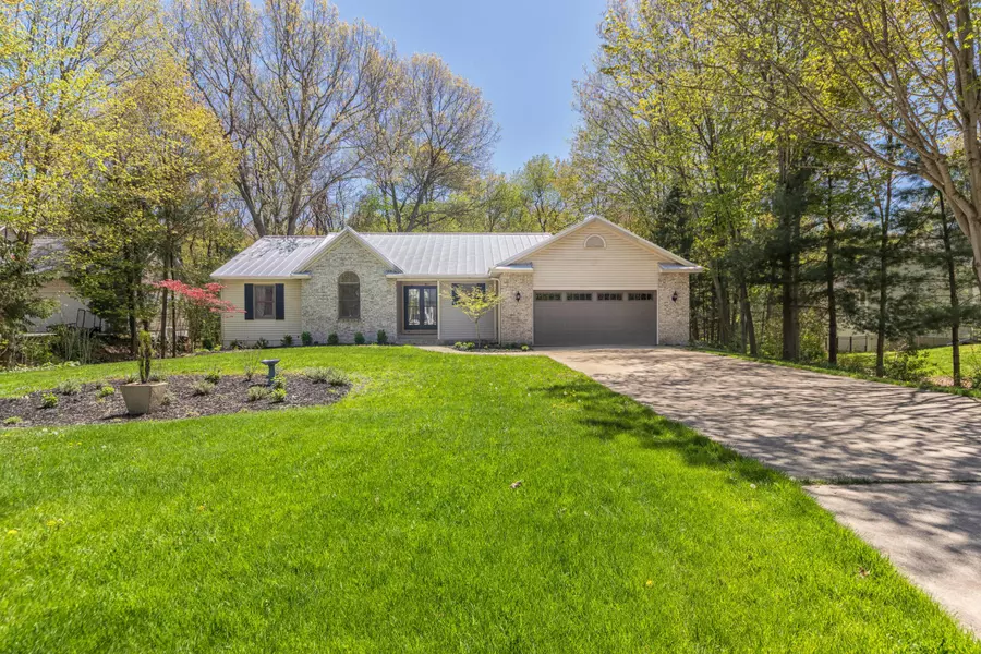 6428 Ototeman Trail, Saugatuck, MI 49453