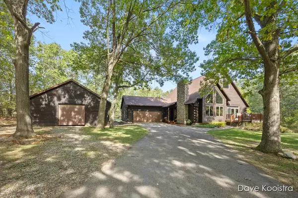 Ada, MI 49301,876 Boynton Hills SE Avenue