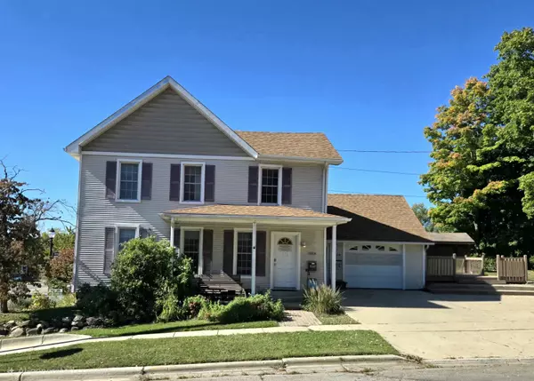 101 N Lewis Street, Saline, MI 48176