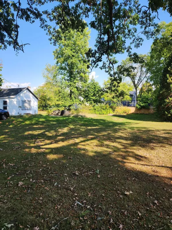 Greenville, MI 48838,301 E North Street