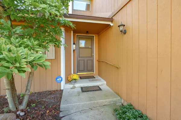 Kalamazoo, MI 49009,2177 Quail Run Drive