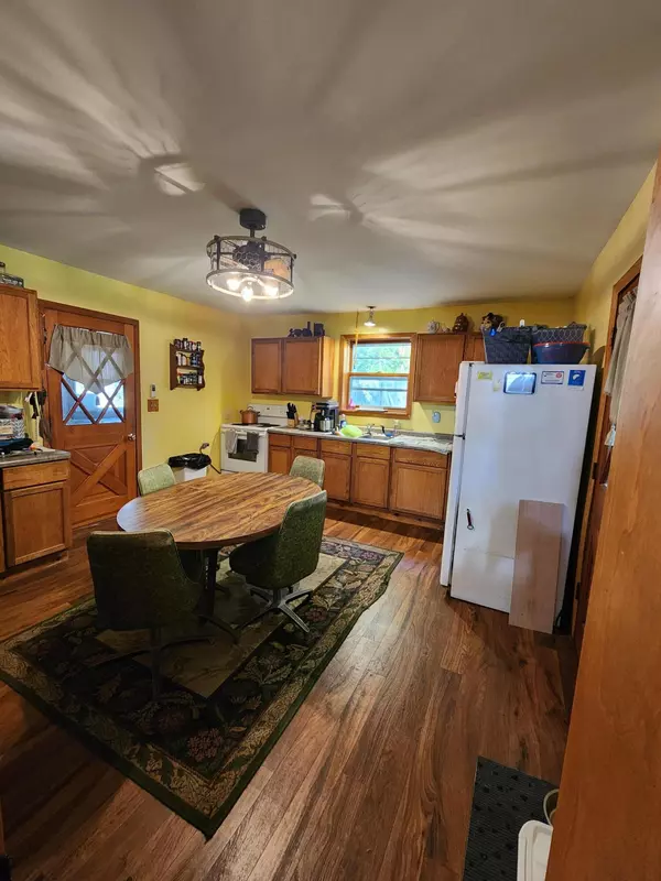 Shelbyville, MI 49344,986 129th Avenue