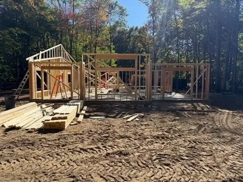 Grant, MI 49327,12745 Austrian Drive