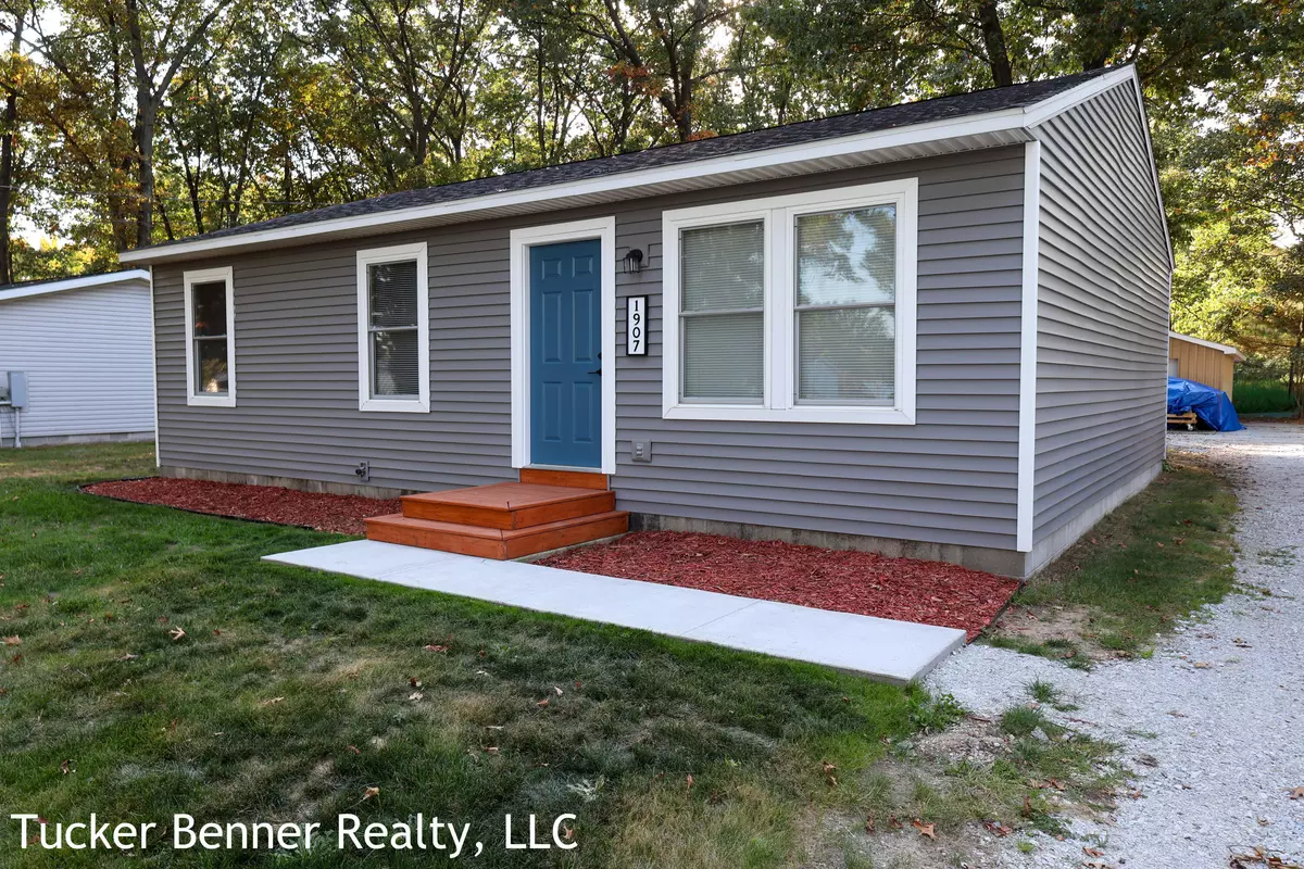 Muskegon, MI 49442,1907 S Brooks Road