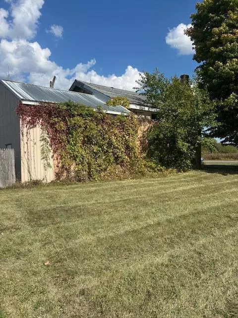 Edwardsburg, MI 49112,70222 M 62