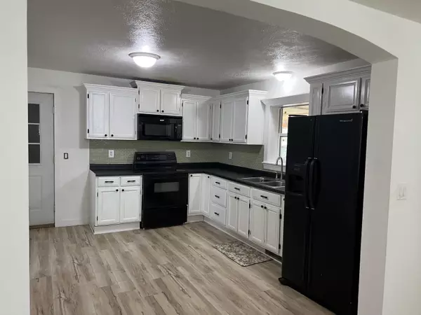 Lakeview, MI 48850,306 Sherman Street