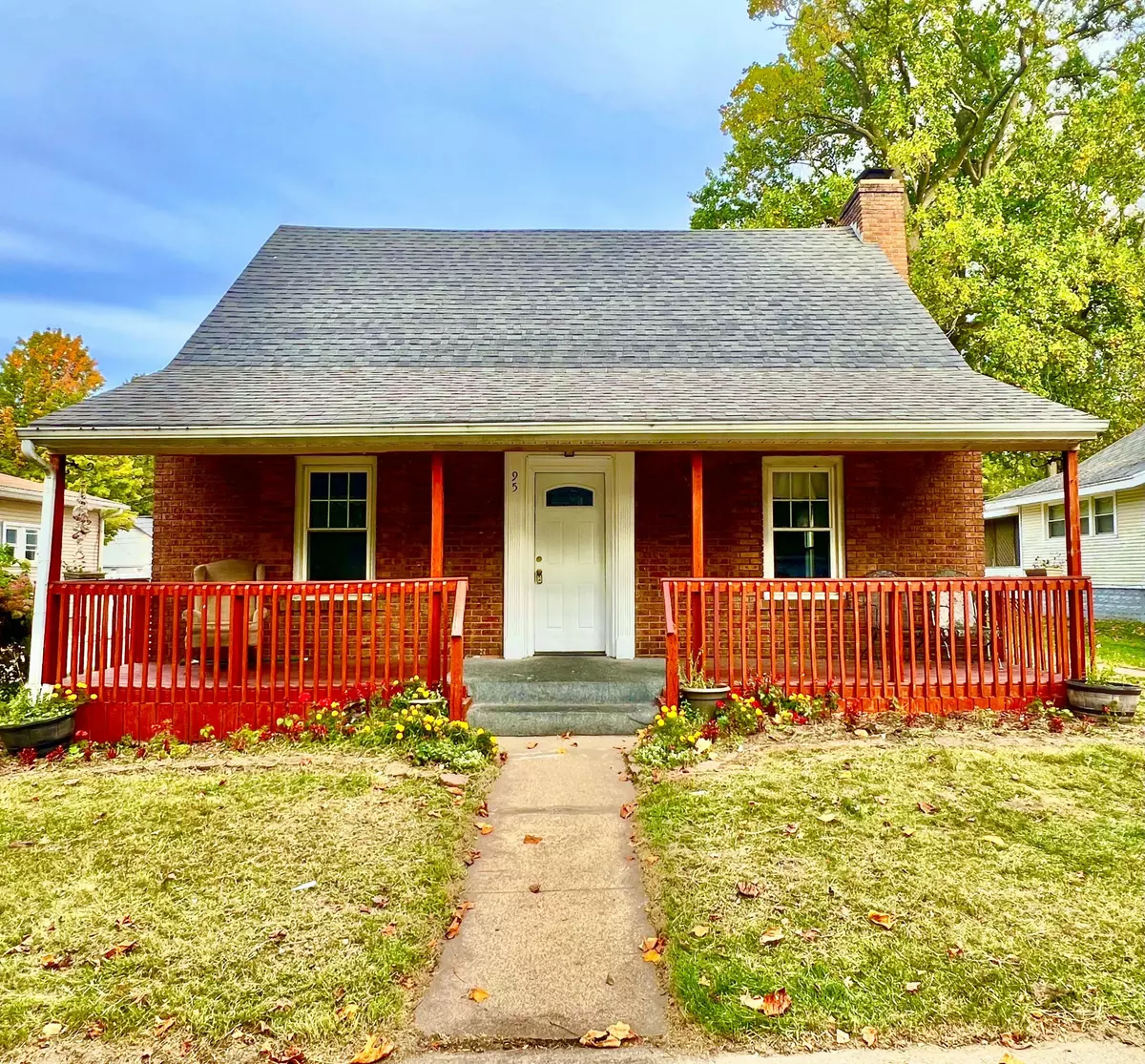 Hillsdale, MI 49242,95 S West Street