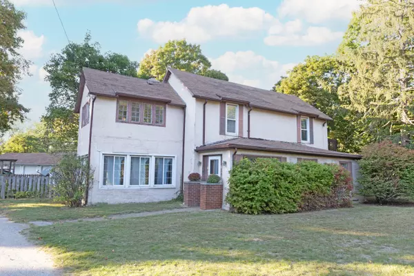 3180 S Lakeshore Drive, St. Joseph, MI 49085