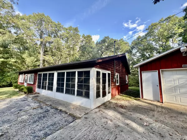 Branch, MI 49402,7100 Wever Road
