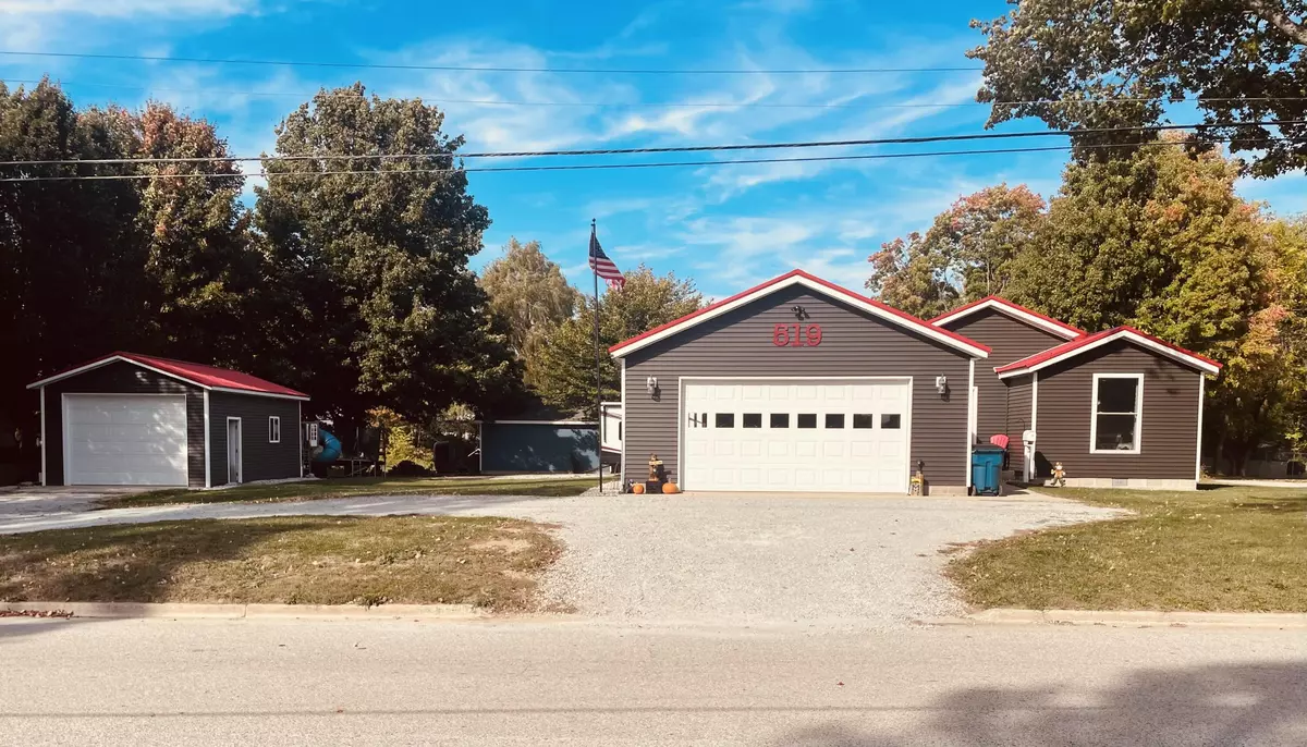Fremont, MI 49412,519 W Oak Street