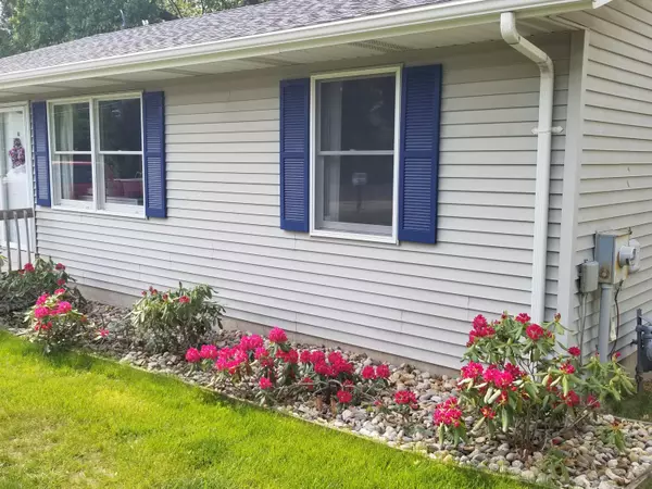 Stevensville, MI 49127,5853 Ridge Road