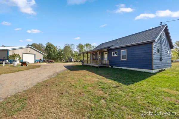 881 Brent Drive, Sherwood, MI 49089