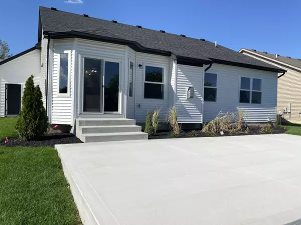 Dundee, MI 48131,755 Henning Street #28