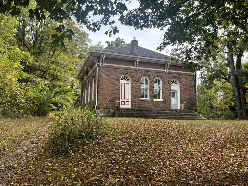 17925 Old US 12, Chelsea, MI 48118