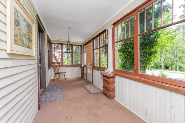 Kalamazoo, MI 49007,1431 Douglas Avenue