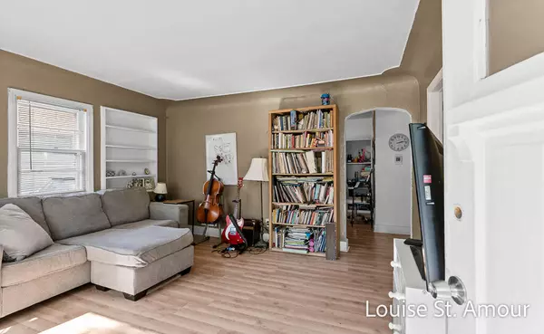 Muskegon, MI 49441,868 Post Road