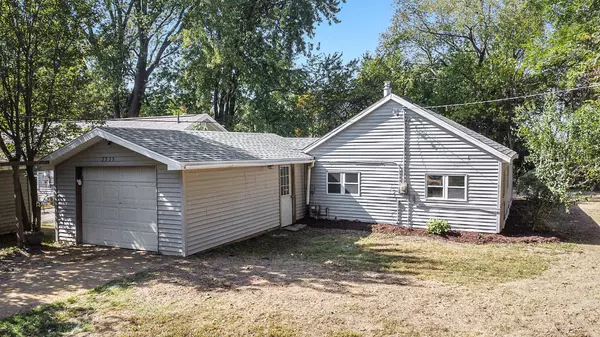 7755 Woodland Road, Lake Odessa, MI 48849