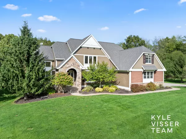 Alto, MI 49302,7943 Kirkwood SE Trail