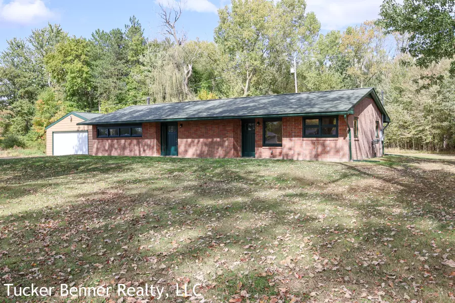 7800 Mccain Road, Parma, MI 49269