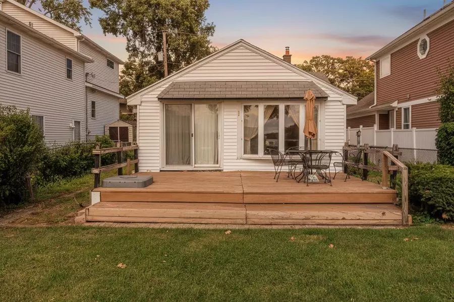 5188 Deep Point Drive, Portage, MI 49002