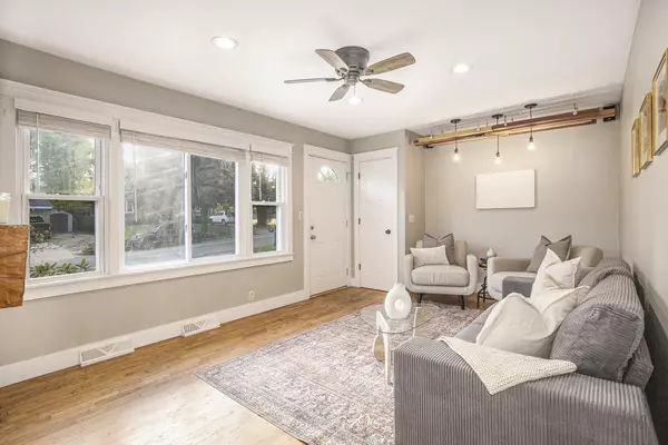 Grand Rapids, MI 49504,1289 Lancaster NW Avenue