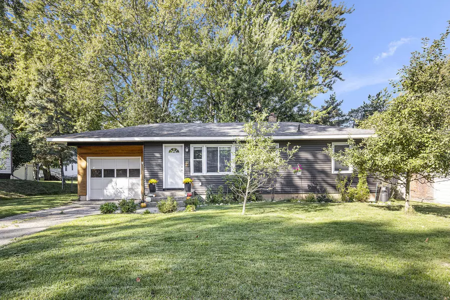 1289 Lancaster NW Avenue, Grand Rapids, MI 49504