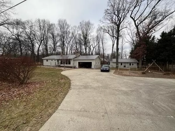 Greenville, MI 48838,11834 W Carson City Road Road