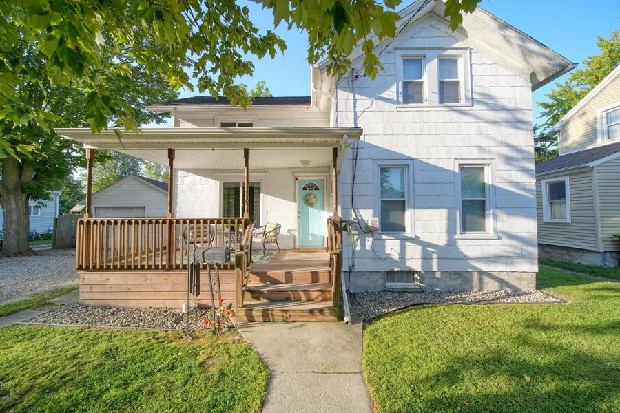 136 E Chestnut E Street, Adrian, MI 49221